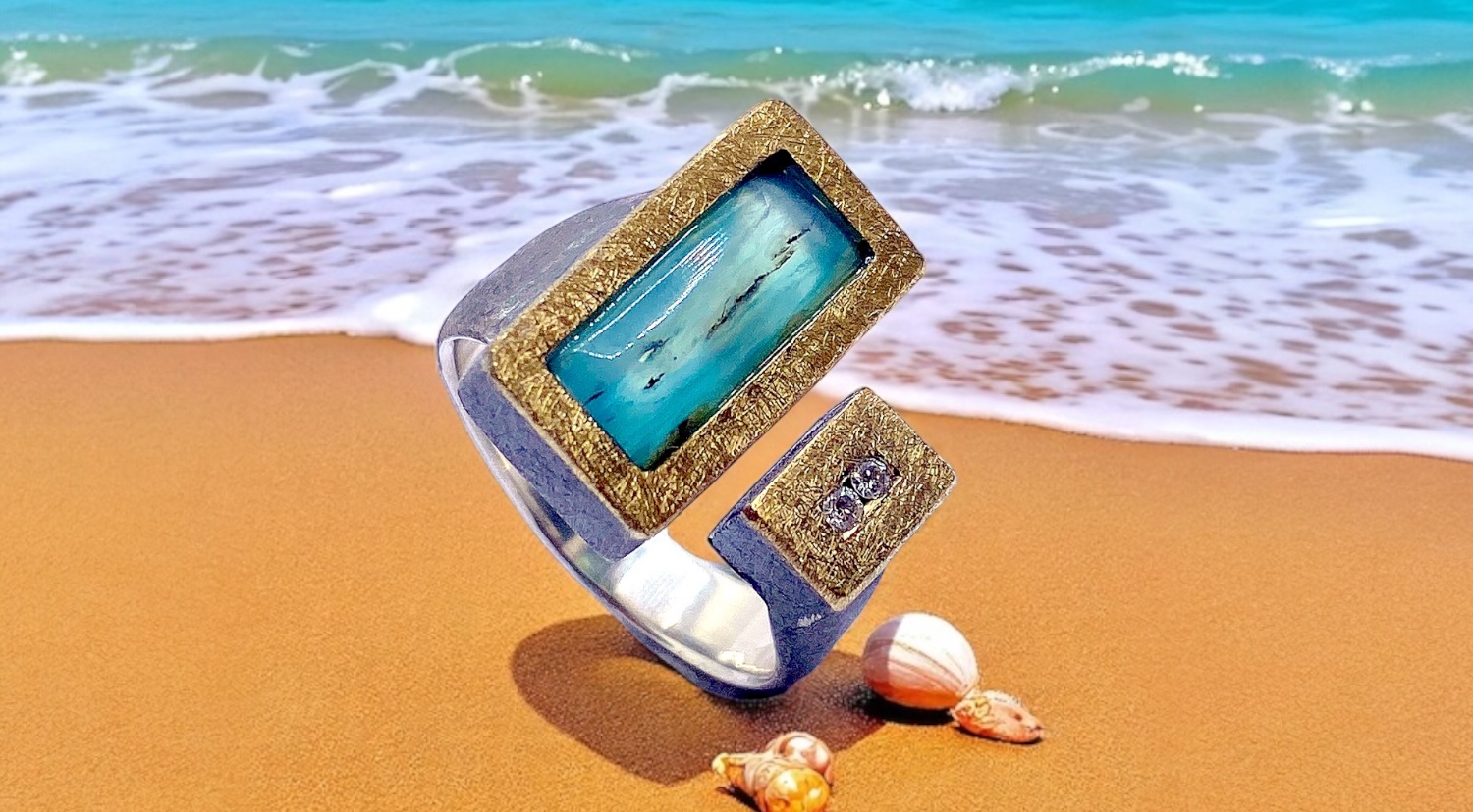 anell opal blau andÍ rectangular 2 brillants plata or