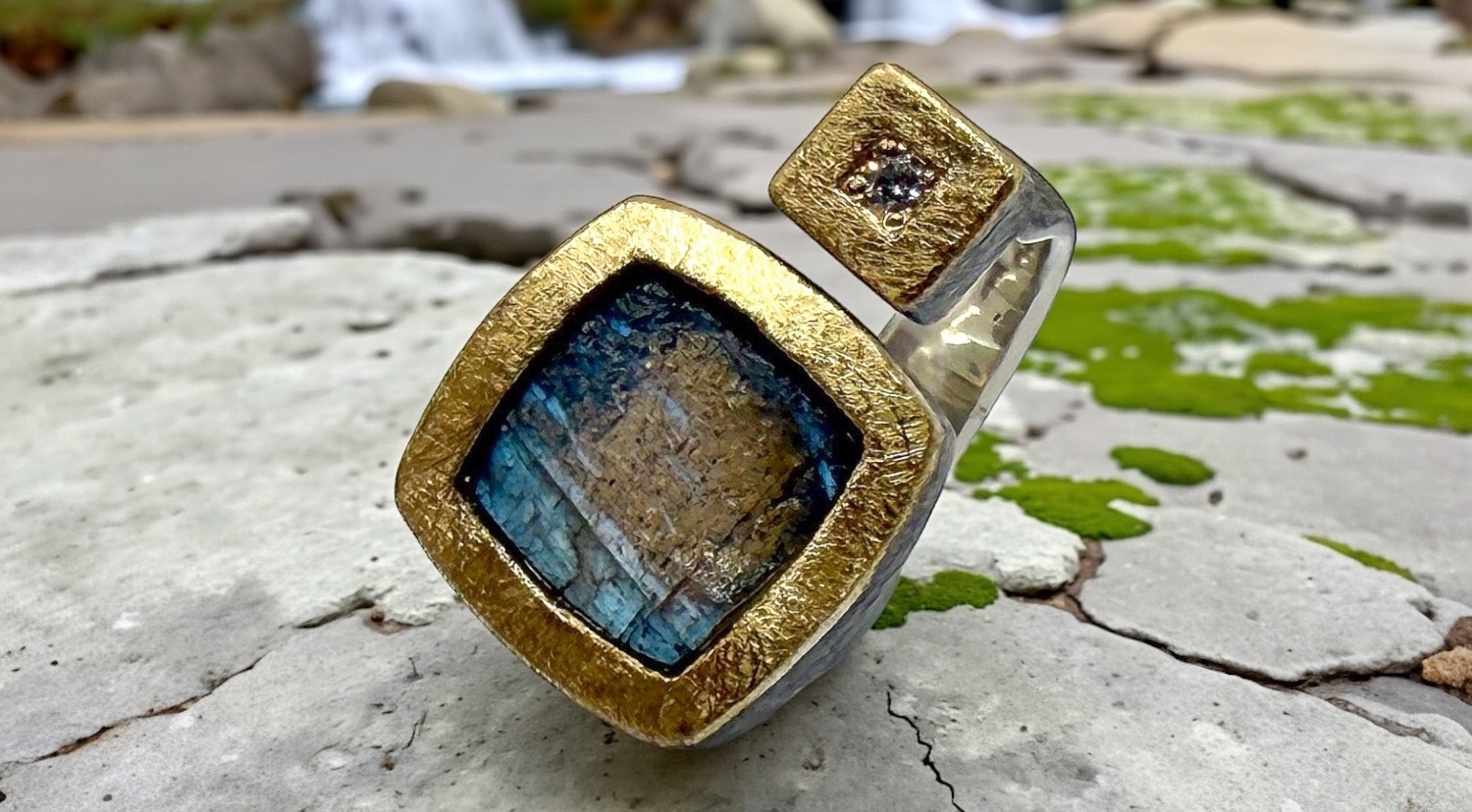 anillo labradorita bruto cuadrada brillante plata oro