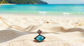 PENJOLL OPAL BLAU PERUÀ ROMB BRILLANT OR