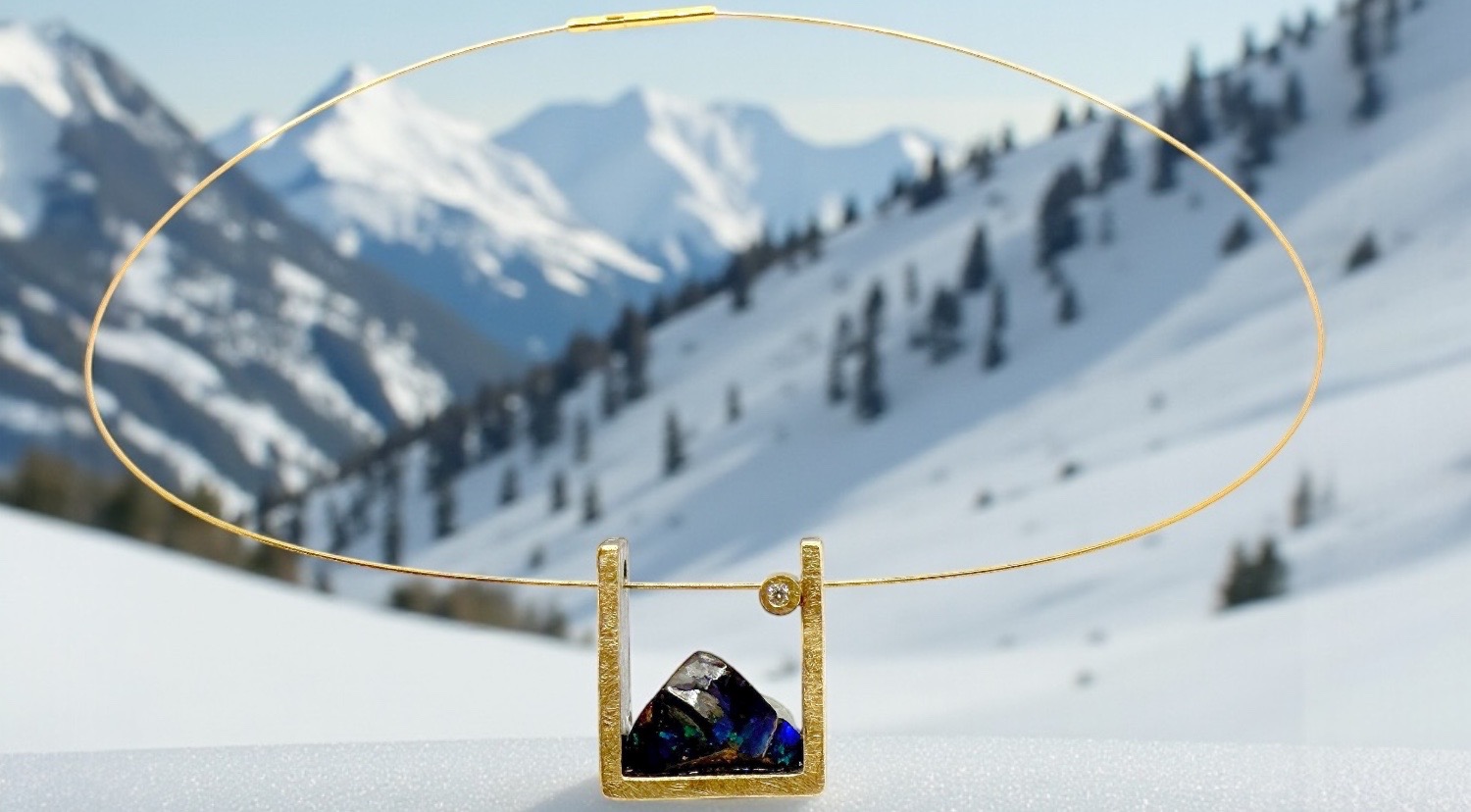 colgante montaÑa opalo boulder triangular brillante plata oro