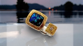 ANELL OPAL BOULDER QUADRAT BRILLANT PLATA OR