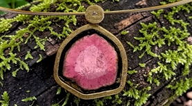 COLGANTE TURMALINA WATERMELON GRANDE BRILLANTE PLATA ORO