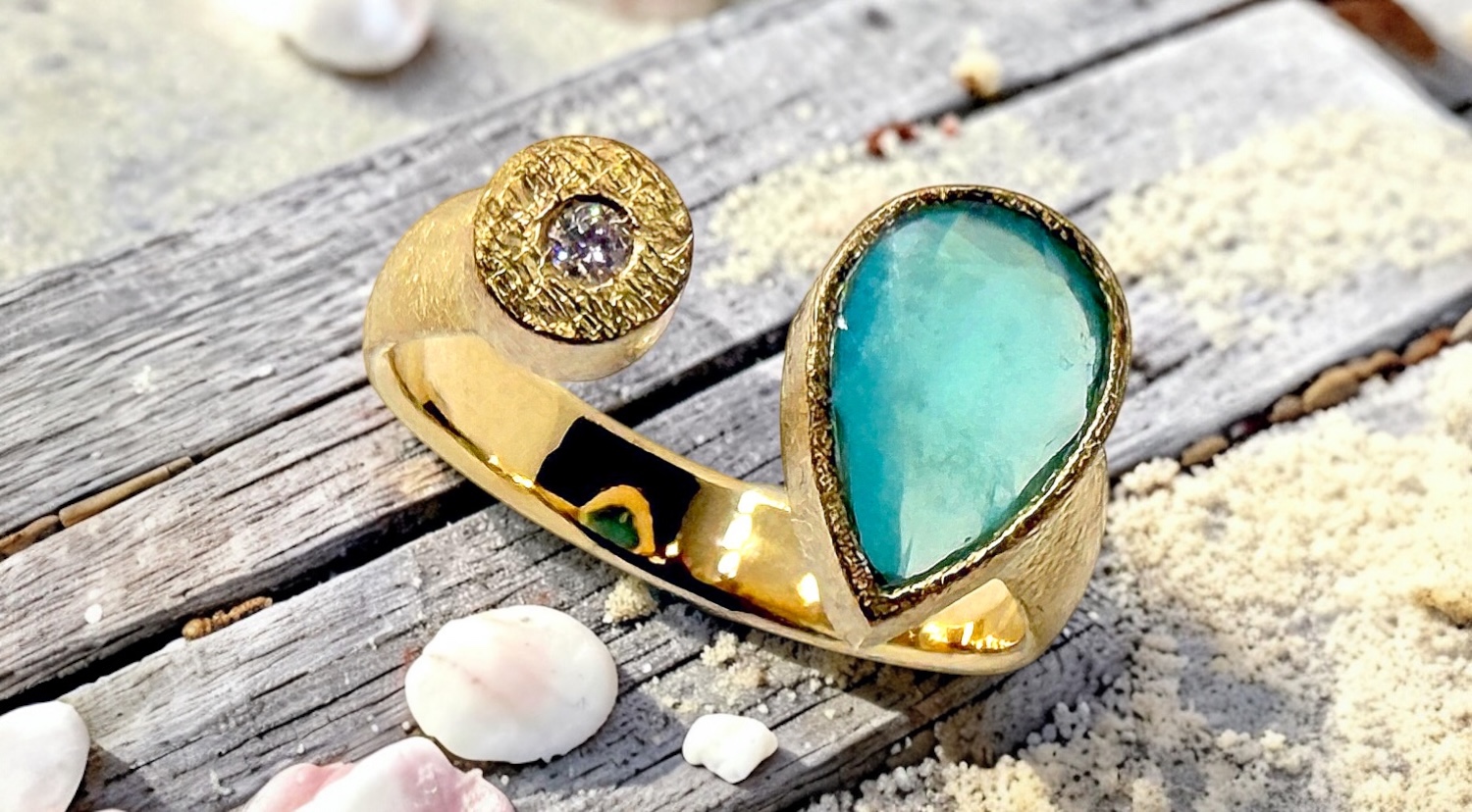 pear andean blue opal ring with diamond in gold