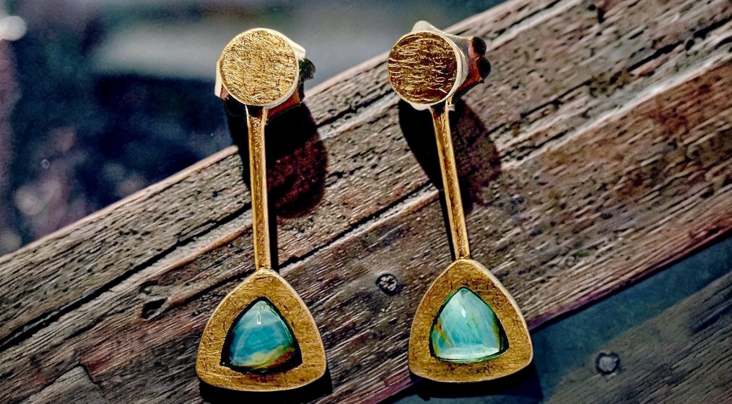 arrecades opal blau andÍ triangulars llargues plata or