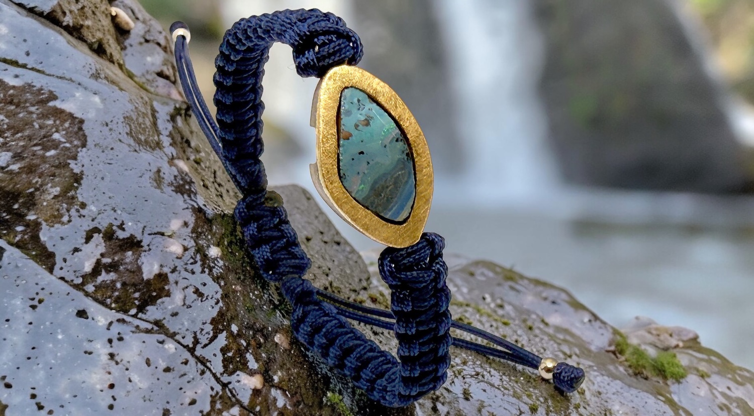 brazalete opalo boulder triangular azul macramÉ azul marino plata oro