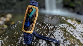 RECTANGULAR LARGE AUSTRALIAN BOULDER OPAL BLUE MACRAME BRACELET IN SILVER AND GOLD