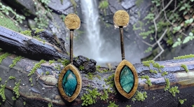 LEAF ROUGH LABRADORITE LARGE EARRINGS IN SILVER AND GOLD