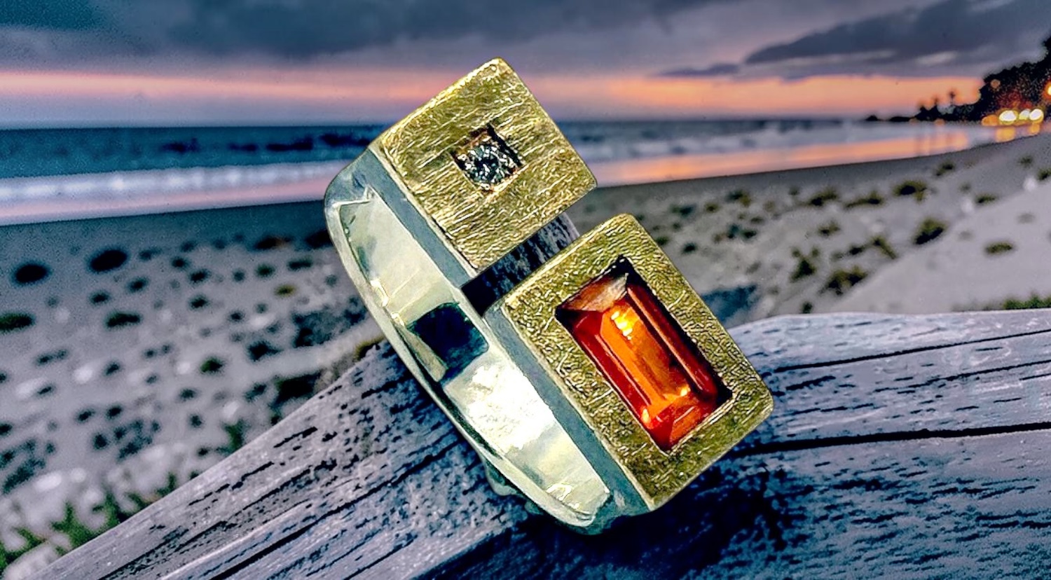 anell opal foc mexica rectangular i brillant plata or