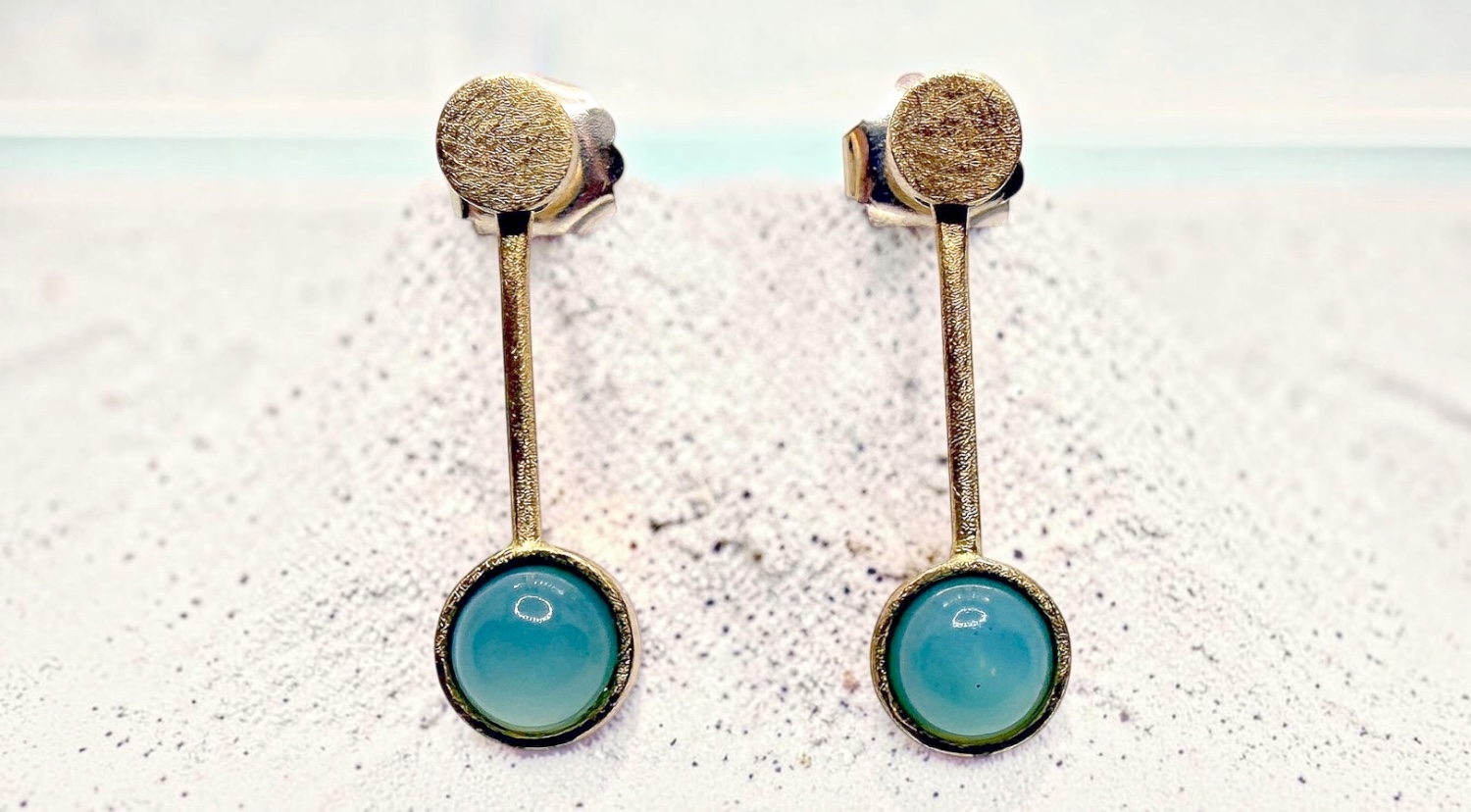 pendientes opalos azules peruanos redondos largos oro
